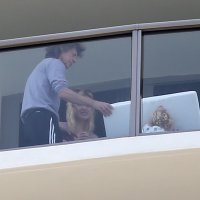 Mick Jagger s partnericom Melanie Hamrick i sinom Deverauxom (3)