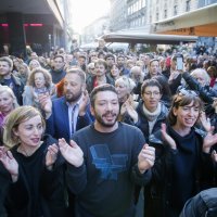 Okupljanje građana u znak podrške Kinu Europa