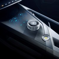 Detalji mjenjača na središnjoj konzoli u Geometry A