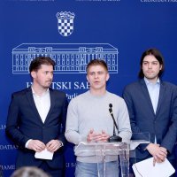 Konferencija za medije Živog zida