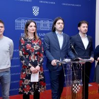 Konferencija za medije Živog zida