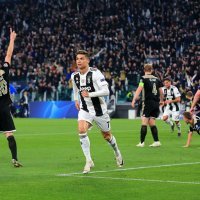 Cristiano Ronaldo zabio Ajaxu
