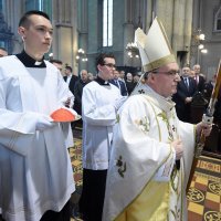 Josip Bozanić predvodio uskrsno euharistijsko slavlje