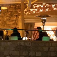 Cristiano Ronaldo i Georgina Rodriguez s prijateljima na večeri u restoranu 360