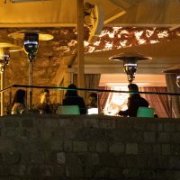 Cristiano Ronaldo i Georgina Rodriguez s prijateljima na večeri u restoranu 360