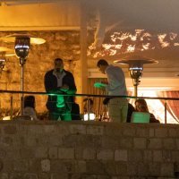 Cristiano Ronaldo i Georgina Rodriguez s prijateljima na večeri u restoranu 360