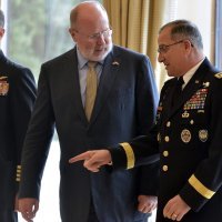 Američki veleposlanik Robert Kohorst i Curtis Michael Scaparrotti