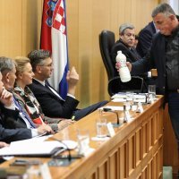 Miro Bulj na aktualcu uputio pitanje premijeru o 'Sinjskoj mljekari'