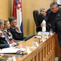 Miro Bulj na aktualcu uputio pitanje premijeru o 'Sinjskoj mljekari'