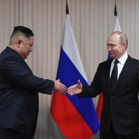 Kim Jong Un i Vladimir Putin