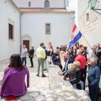 Rab: Predsjednica RH prisustvovala proslavi zavjetnog blagdana i procesiji za "Križima"