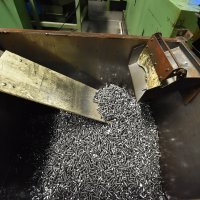 Tvornica vijaka DIV u Kninu