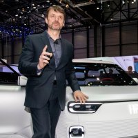 Mike Manley i John Elkann na autosalonu u Ženevi 2019.