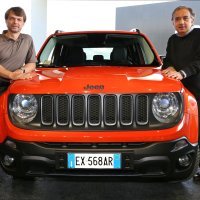 Mike Manley i Sergio Marchionne uz tada novi Jeep Renegade (2014.)