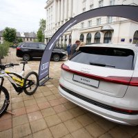 Izložena električna vozila