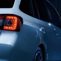 Subaru Levorg STI Sport i oznaka STI na stražnjim vratima