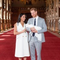 Meghan Markle i princ Harry sa sinom