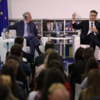 Andrej Plenković i Michel Barnier na dijalogu s građanima Budućnost Europe