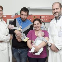 Uspješno razdvojene sijamske blizanke obitelji Tambolaš