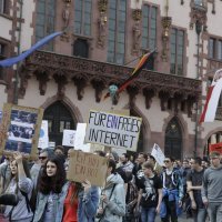 Prosvjedi protiv direktive o autorskim pravima