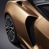 McLaren GT usisnik zraka za hlađenje motora