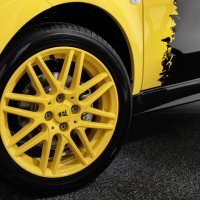 Posljednja, dizajnerska serija Smarta - prednji naplatci su u žutoj boji