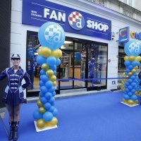 Otvorenje Dinamovog Fan shopa