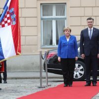 Angela Merkel u Banskim dvorima se susrela s premijerom Andrejom Plenkovićem