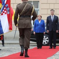 Angela Merkel u Banskim dvorima se susrela s premijerom Andrejom Plenkovićem