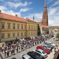 Osječki maturanti plešu quardrillu