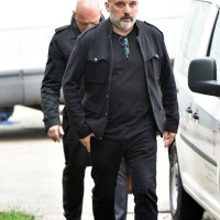 Tony Cetinski ulazi na sud u Pazinu