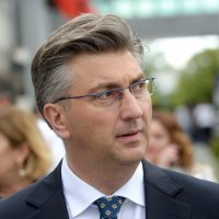 Roboti u KBC-u Zagreb