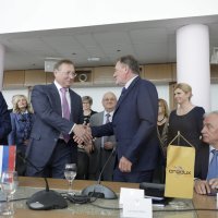 Predsjednica RH nazočila potpisivanju ugovora između Zarubežnjefta i Crodux plina