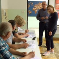 Zagreb - Otvorena birališta na kojima će birači iz Republike Hrvatske izabrati zastupnike za Europski parlament