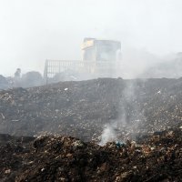 Požar na odlagalištu otpada u mjestu Totovec rano jutros je lokaliziran