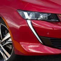 Peugeot 508 GT i lavlja dnevna svjetla i potpuna LED prednja svjetla