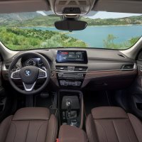 BMW X1 facelift - Kabina je također dobila neke nadogradnje, iako nije slijedila novi BMW serije 1