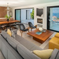 Vila Cypres, Sutivan