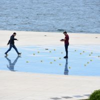 Razbijeno nekoliko solarnih ploča na instalaciji Pozdrav Suncu u Zadru