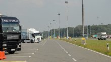 Promet industrije u svibnju pao za 8,6 posto na godišnjoj razini