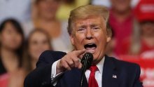 Trump: Rat s Iranom neće dugo trajati