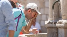 Nastavlja se toplo i vruće vrijeme, a već u ponedjeljak stiže novi toplinski val