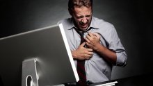 Izbjegavate doktore i simptome tražite po internetu? Bolujete od cyberhondrije, ali i za tu bolest ima lijeka