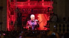 Legendarni Tom Jones u Dubrovniku rasplesao nekoliko tisuća obožavatelja i pokazao zašto nosi nadimak 'the voice'