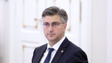 Plenković: Iz odluke Ustavnog suda ne proizlazi obveza dvojezičnih ploča u Vukovaru