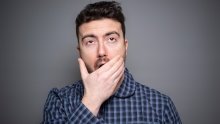 Nije mogao zaspati, pa je morao uključiti kameru da vidi što je uzrok. Nemalo se iznenadio