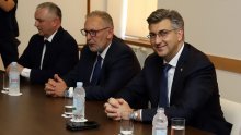 Evo što je Plenković odgovorio na pitanje kada će većina građana osjetiti 200-300 kuna više u novčaniku