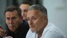 Thompson: Ne znam hoće li se Grabar Kitarović pojaviti na Rivi, pjevat ću Čavoglave. Cijena koncerta? To je neozbiljno pitanje