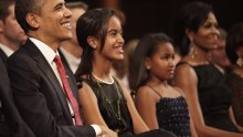 Obamine kćeri Sasha i Malia ne smiju na Facebook