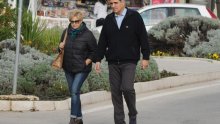 Nadan Vidošević 'uhvaćen' u šetnji sa suprugom